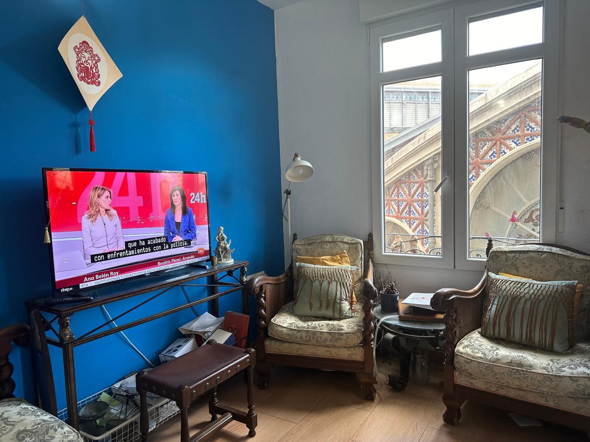 Mirador 1 Del Mercado Central - Habitacion Con Bano Privado En El Centro De La Ciudad Vella Valencia Buitenkant foto